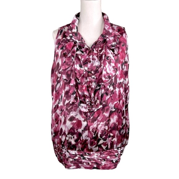 Dress Barn Purple & White Floral V-Neck Front Ruffle Sleeveless Top Size 2X - Picture 1 of 8